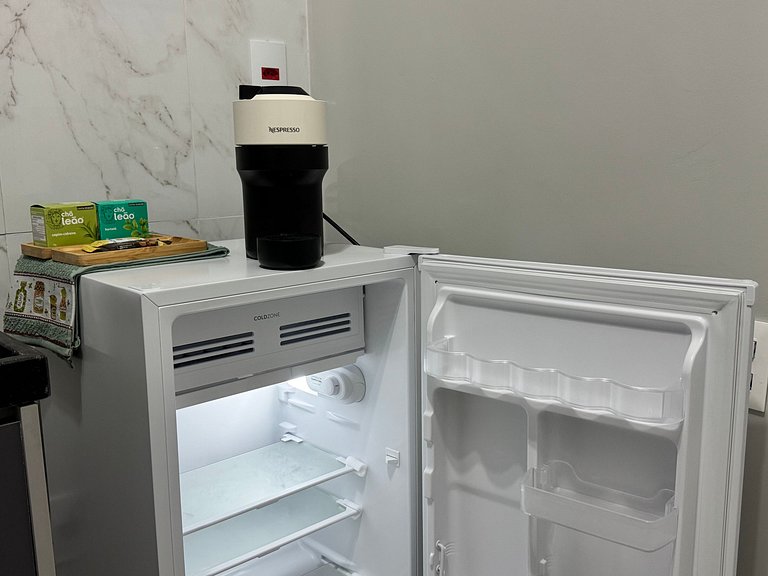 Neues Studio, Komfort und Mobilität, Metrô Paraíso