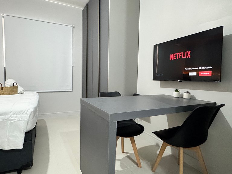 Neues Studio, Komfort und Mobilität, Metrô Paraíso