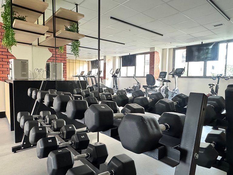 Neues Studio, Komfort und Mobilität, Metrô Paraíso