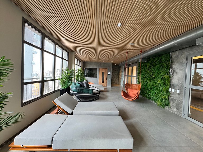 Neues Studio, Komfort und Mobilität, Metrô Paraíso