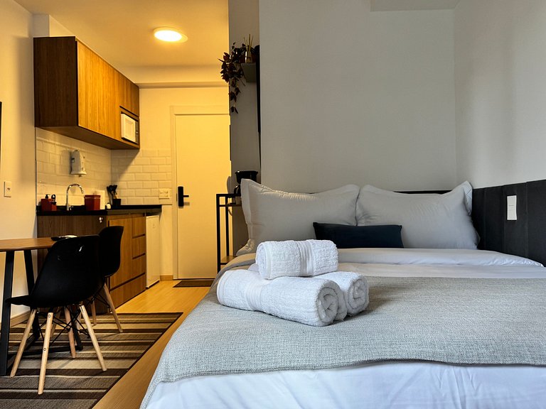 Charming, Brand-New Studio Near the Subway