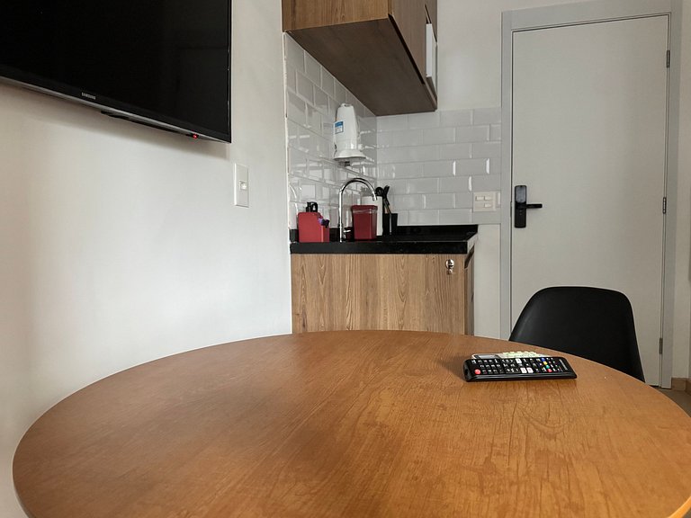 Studio Charmant, Neuf et Proche du Métro