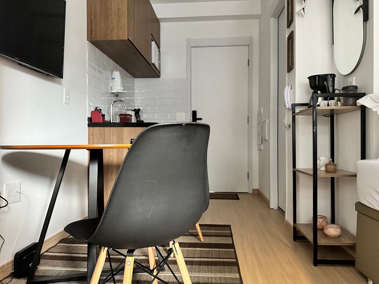 Estudio Encantador, Nuevo y Cerca del Metro