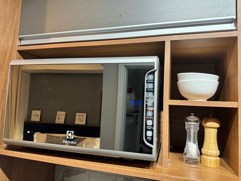 Moema Metrô SP Studio 201 Super Accessoriato