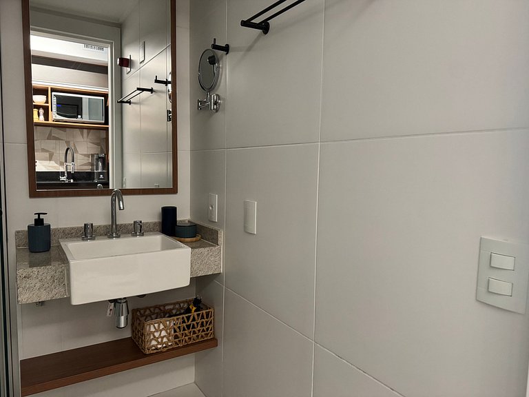 Moema Metrô SP Studio 201 Super Accessoriato