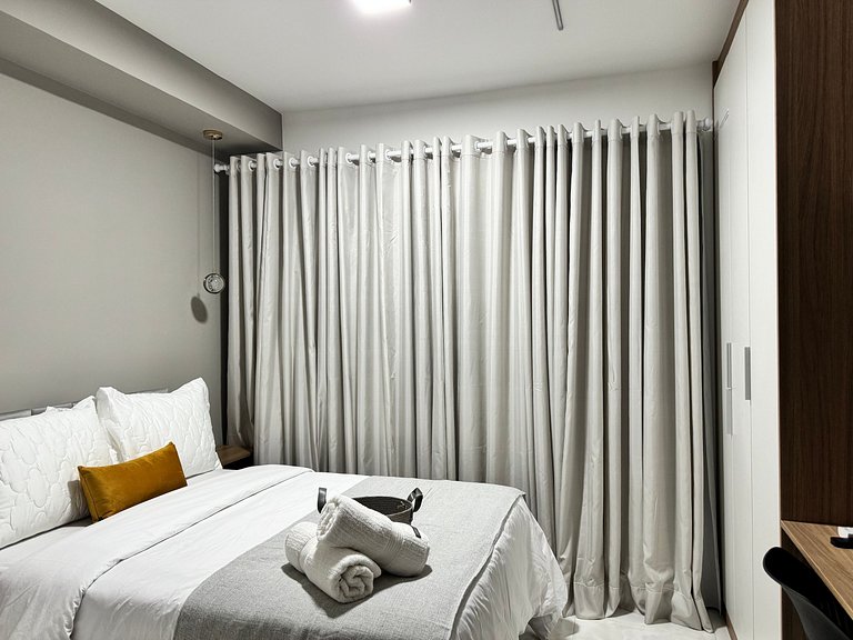 Brand New Studio 700m Metro, Premium Comfort