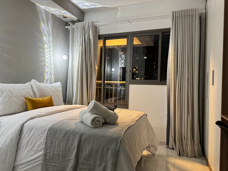 Brand New Studio 700m Metro, Premium Comfort