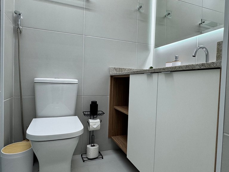 Studio Neuf 700m Métro, Confort Premium