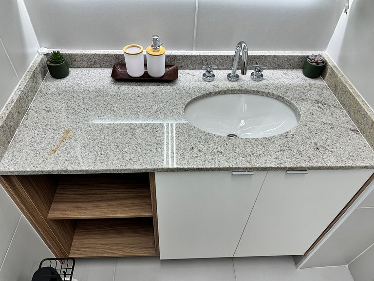 Neues Studio 700m U-Bahn, Premium-Komfort