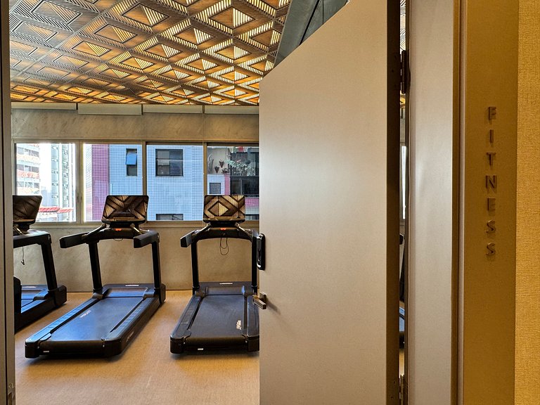 Via Komforto 405 Metro Oscar Freire Classe Alta