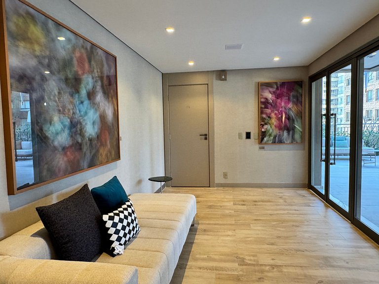 Via Komforto 405 Oscar Freire Metro High Class