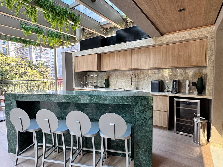 Via Komforto 420 Metro Oscar Freire Classe Alta