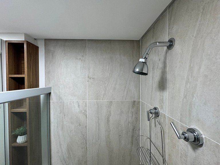 Via Komforto 305 Metro Oscar Freire High Class