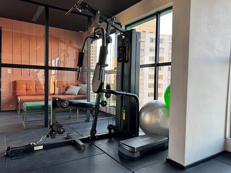 Via Komforto 43, Metrô Vila Mariana Poucos Passos