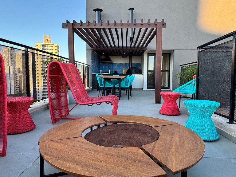 Via Komforto 43, Metrô Vila Mariana Poucos Passos