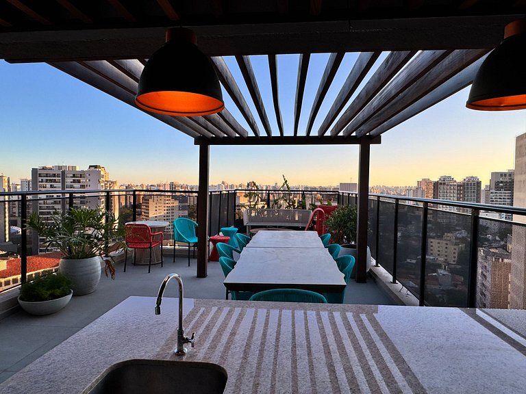 Via Komforto 43, Metrô Vila Mariana Poucos Passos