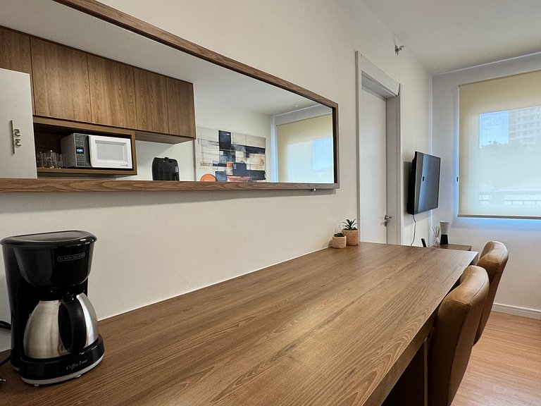 Via Komforto 53, 1-Bed Suite Next to Subway