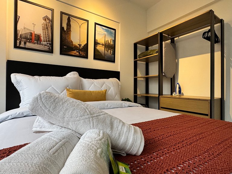 Via Komforto 43, Metrô Vila Mariana Poucos Passos