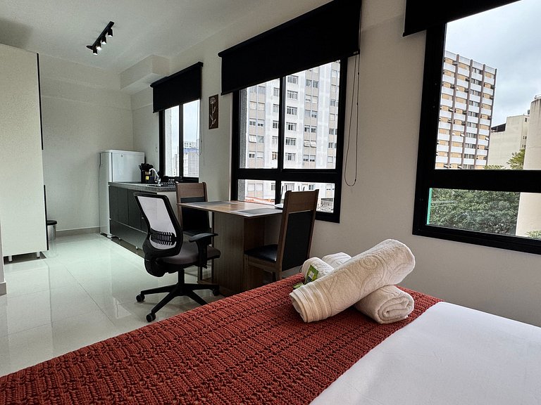 Via Komforto 43, Metrô Vila Mariana Poucos Passos