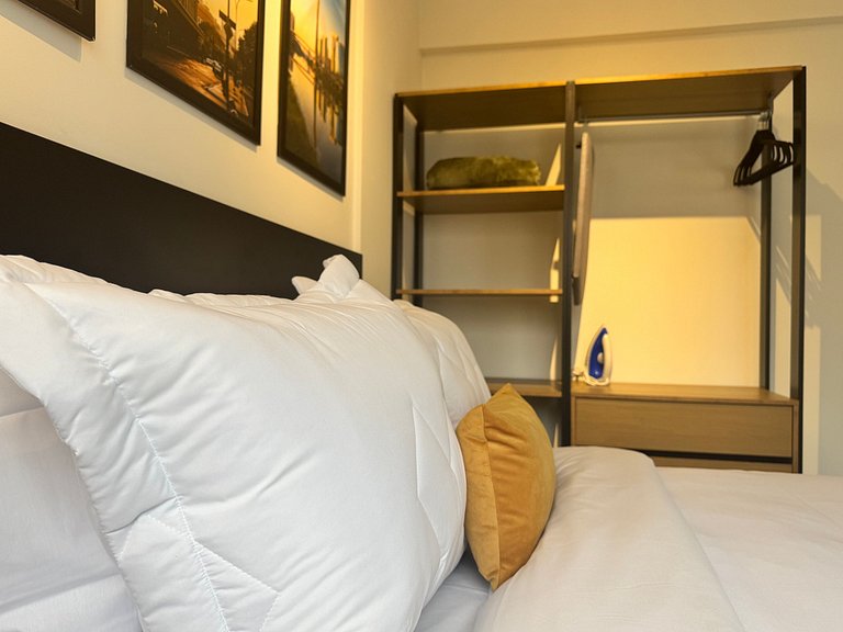 Via Komforto 43, Metrô Vila Mariana Poucos Passos