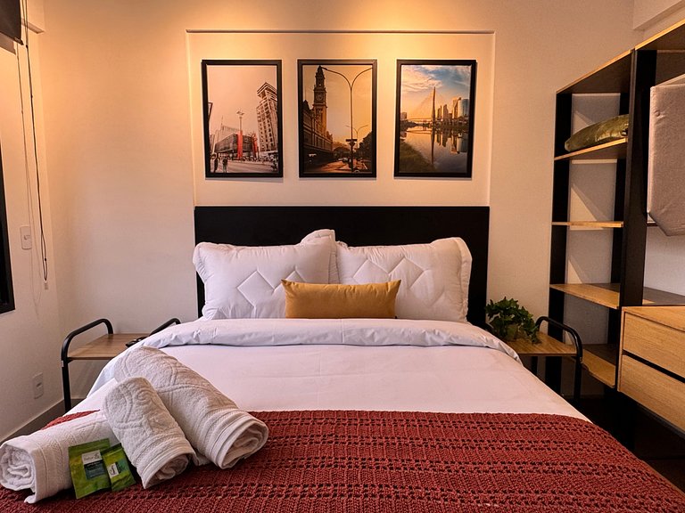 Via Komforto 43, Metrô Vila Mariana Poucos Passos