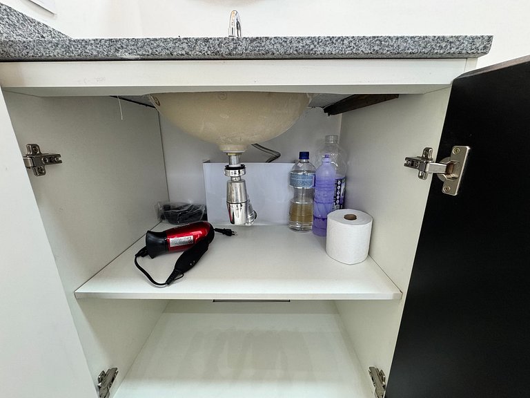 Via Komforto 43, Metrô Vila Mariana Poucos Passos