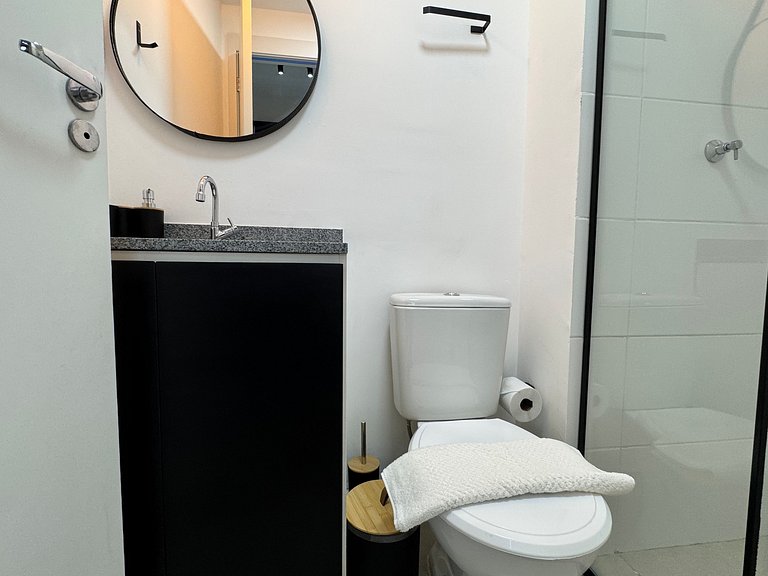 Via Komforto 43, Metrô Vila Mariana Poucos Passos