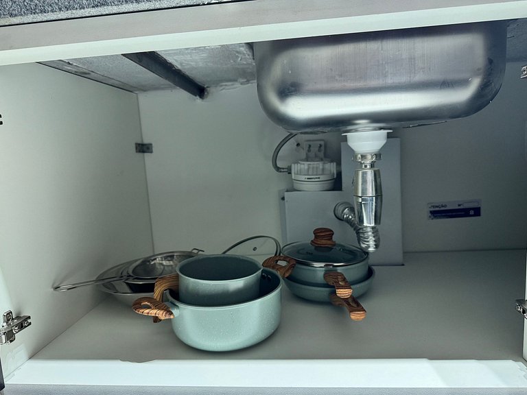 Via Komforto 43, Metrô Vila Mariana Poucos Passos