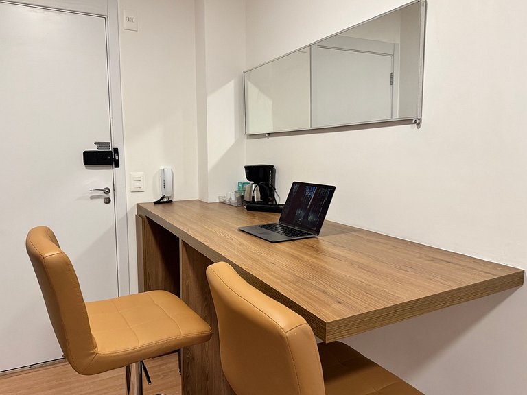 Via Komforto 23, 1 Dorm Suite al Lado del Metro