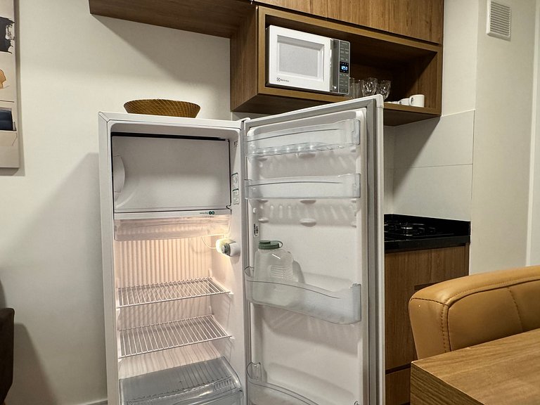 Via Komforto 23, 1-Bed Suite Next to Subway