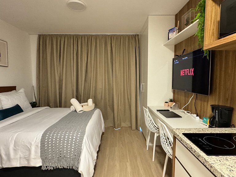 Studio 811 - Lifestyle Urbano · Metro y Paulista