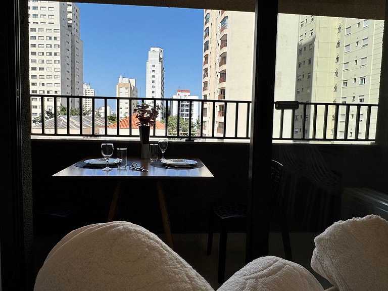 Studio 811 - Lifestyle Urbano · Metro y Paulista