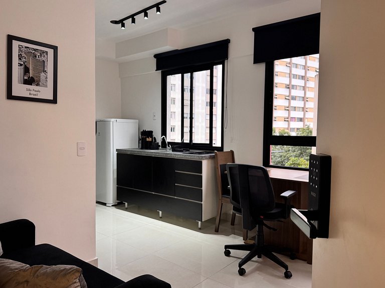 Via Komforto Studio 42, ao lado Metrô Vila Mariana