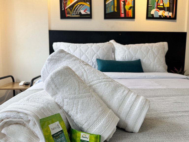 Via Komforto Studio 42, ao lado Metrô Vila Mariana