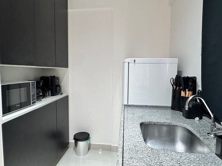 Via Komforto Studio 42, ao lado Metrô Vila Mariana