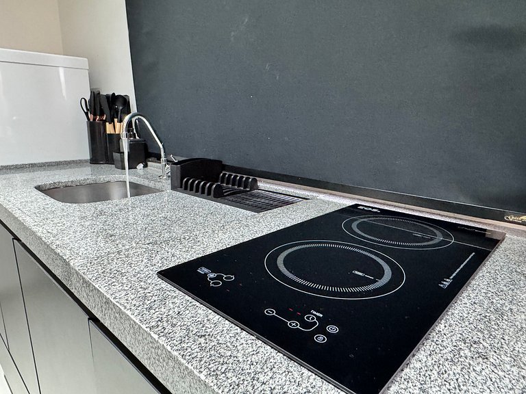 Via Komforto Studio 42, ao lado Metrô Vila Mariana