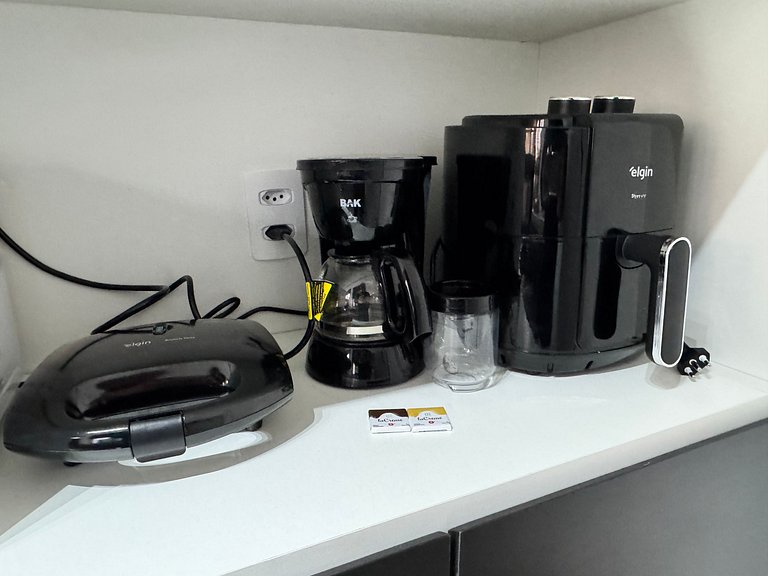 Via Komforto Studio 42, ao lado Metrô Vila Mariana