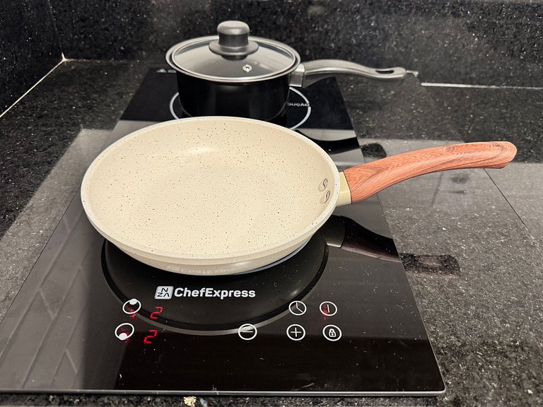 Herz von Pinheiros im Esquina 402 Metro Fradique