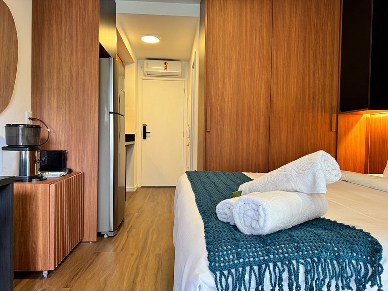 Coração de Pinheiros no Esquina 203 Metrô Fradique