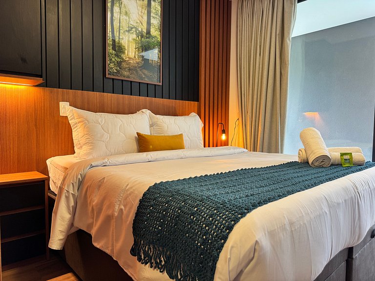 Coração de Pinheiros no Esquina 203 Metrô Fradique