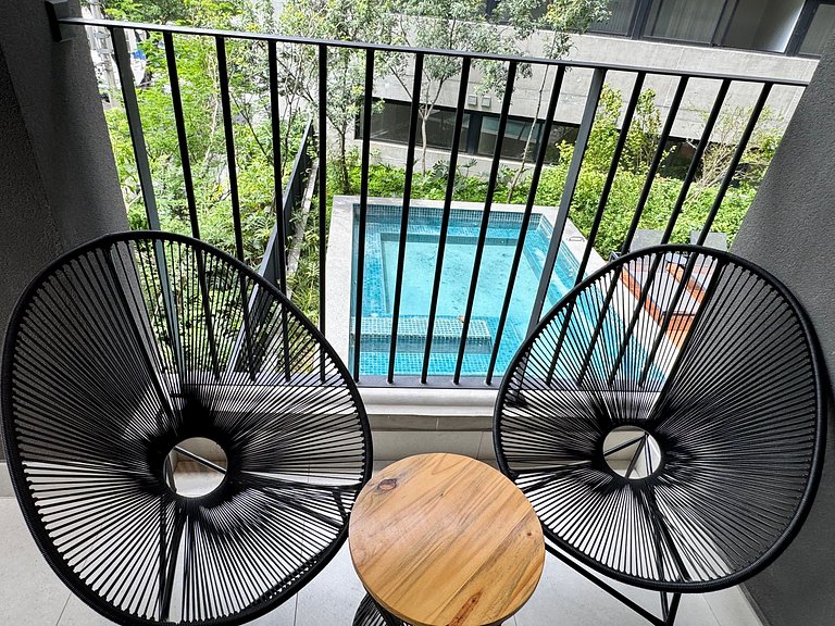 Cœur de Pinheiros à l’Esquina 203 Métro Fradique