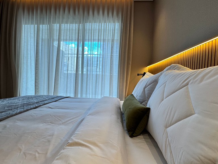 Via Komforto 420 Oscar Freire Metro High Class