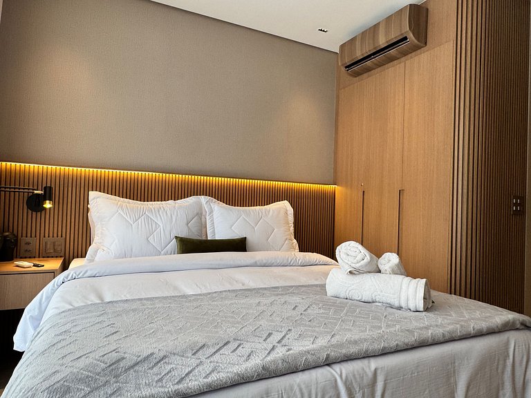 Via Komforto 420 Oscar Freire Metro High Class