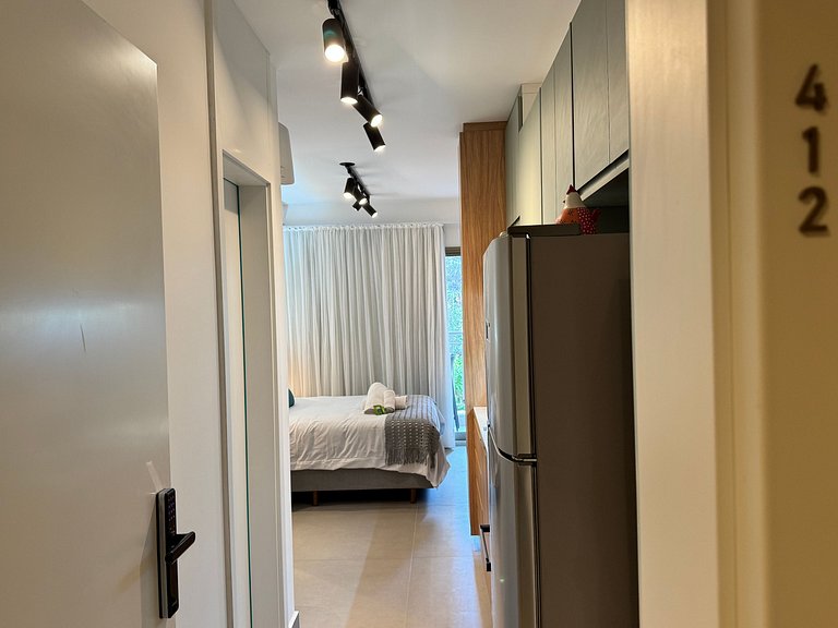 Via Komforto 412 Oscar Freire Metro High Class