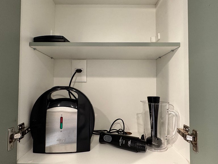 Via Komforto 412 Oscar Freire Metro High Class