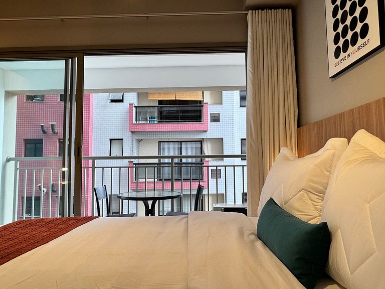 Via Komforto 405 Oscar Freire Metro High Class