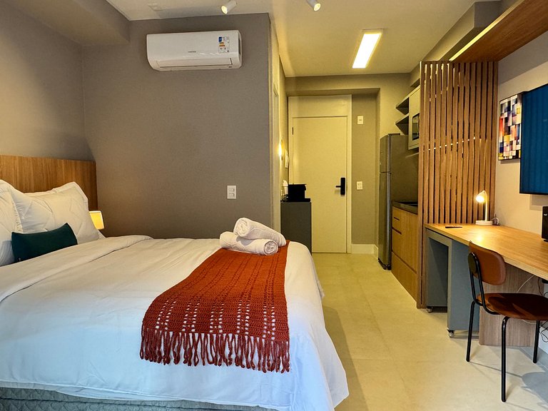 Via Komforto 405 Oscar Freire Metro High Class