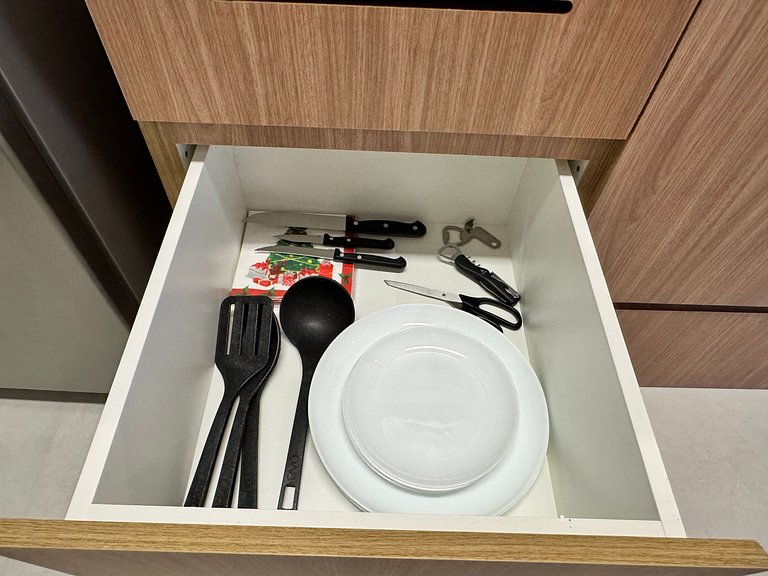 Via Komforto 405 Oscar Freire Metro High Class