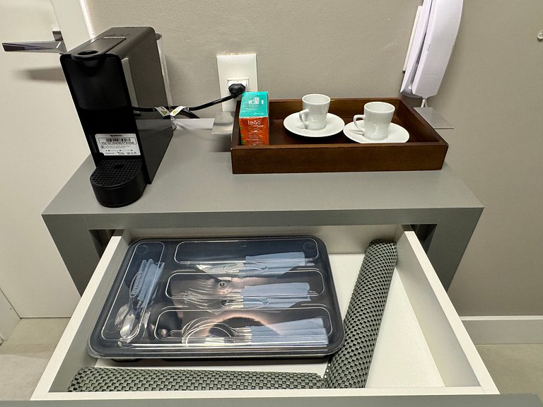 Via Komforto 405 Oscar Freire Metro High Class