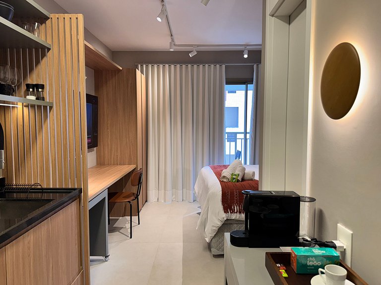 Via Komforto 405 Oscar Freire Metro High Class